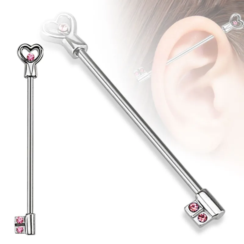 Piercing industriel clef en forme de cœur gemmes roses