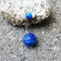 Piercing nombril boule bleu marbré