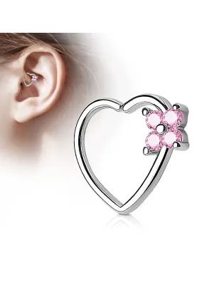 Piercing cartilage daith coeur quatre gemmes roses