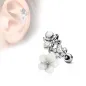 Piercing oreille cartilage hélix fleur blanche