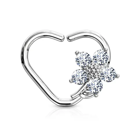 Piercing cartilage daith anneau coeur argenté fleur