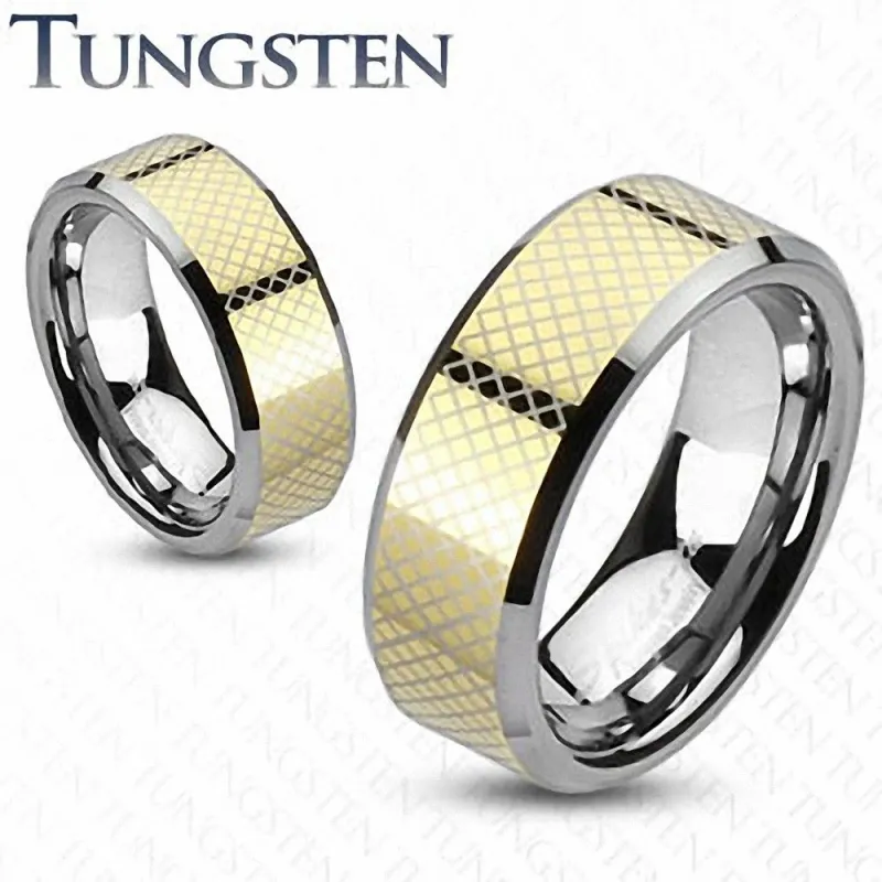 Bague en tungstène dorée motif damier