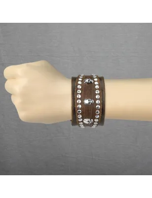 Bracelet homme en cuir marron trois skulls clous