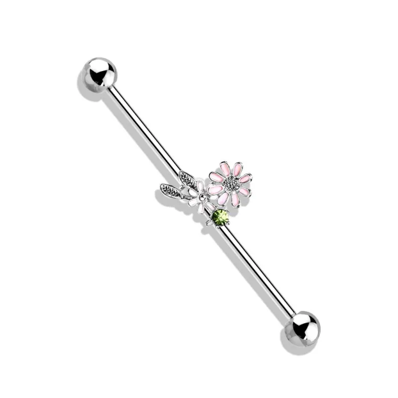 Piercing industriel oreille fleurs et feuilles