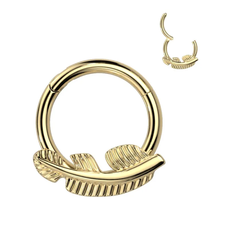 Piercing anneau segment titane G23 feuille doré (oreille, septum)