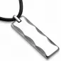 Collier homme caoutchouc avec pendentif tungstène rectangle biseauté