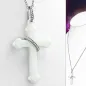 Collier acier avec pendentif croix anneau céramique blanche