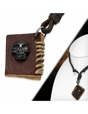 Collier en cuir marron avec pendentif livret skull