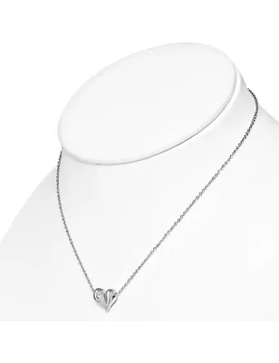 Collier en acier avec pendentif coeur love