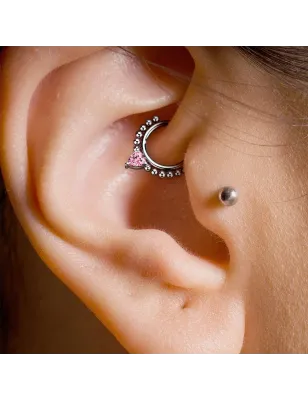 Piercing anneau clipsable oreille daith perles et coeur rose