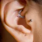 Piercing anneau clipsable oreille daith perles et coeur rose