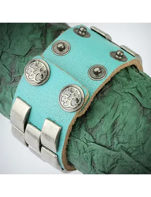 Bracelet cuir turquoise plaques